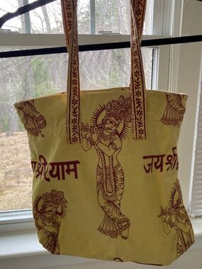 Graham Kandiah Goddess Lakshmi / Sanskrit tote bag